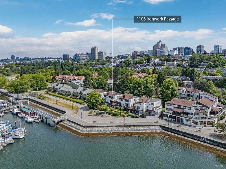 1106 Ironwork Passage