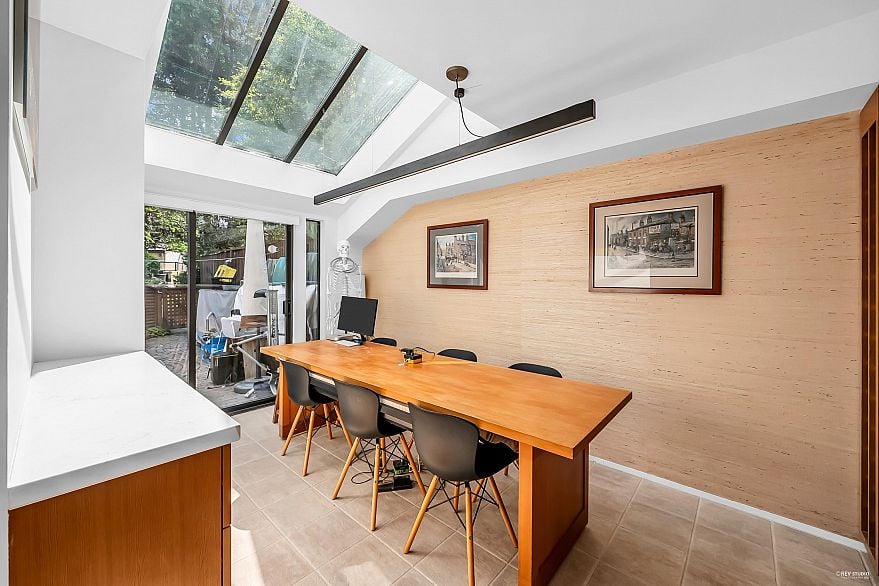 1106 Ironwork Passage