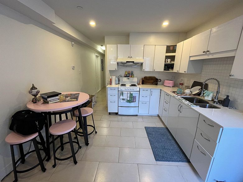 1bed 25XX E 28 AVENUE, Vancouver BC V5R 1R7