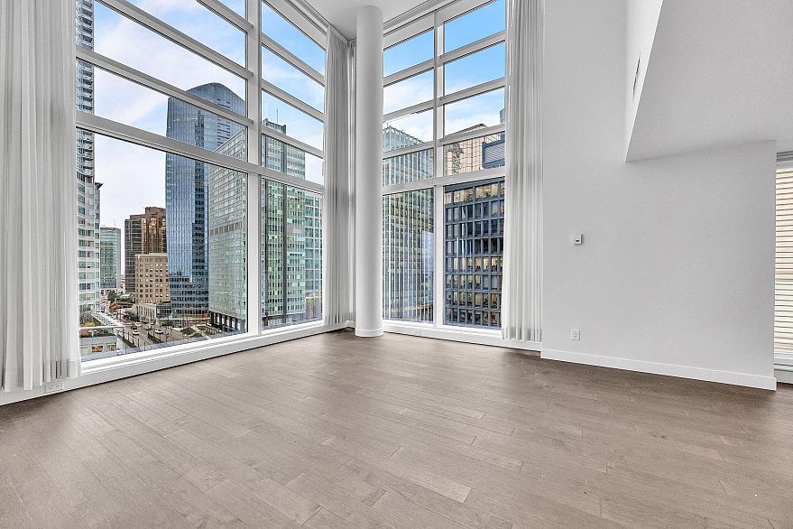 1103 1139 W Cordova Street