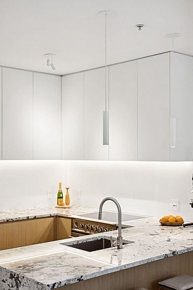 302 1388 Nelson Street