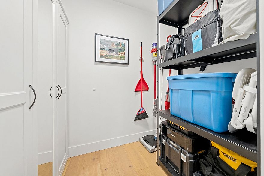 201 1130 W 13th Avenue