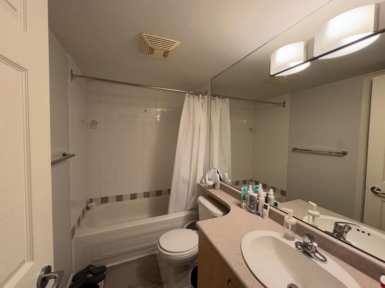 707 1420 W Georgia Street