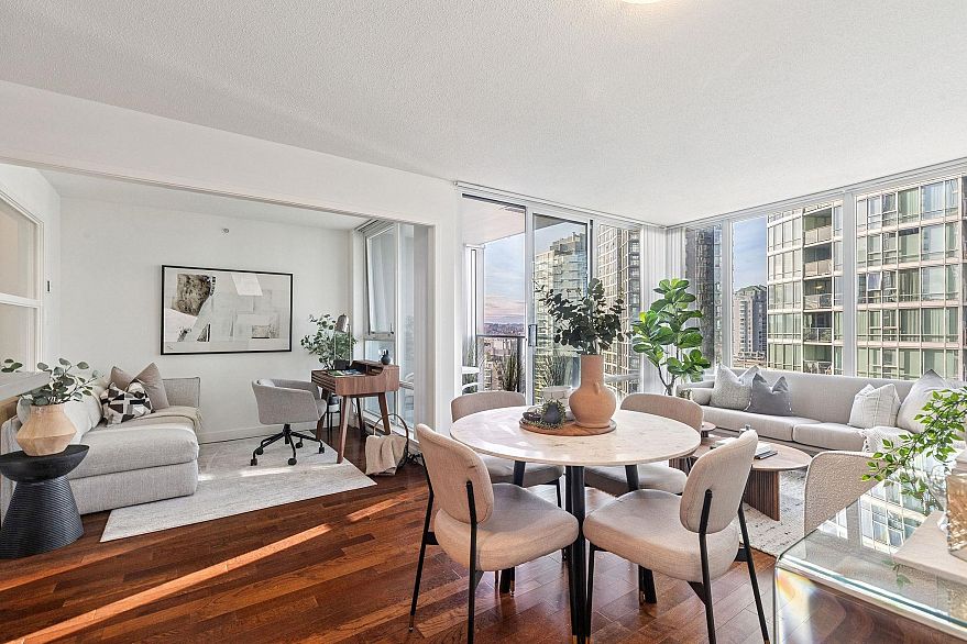 1705 1438 Richards Street