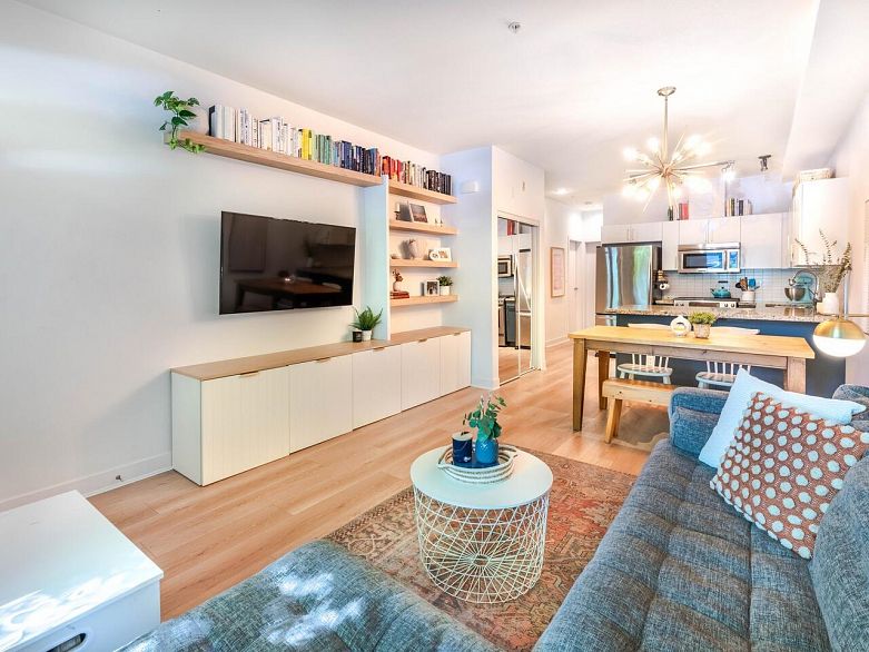 1871 Stainsbury Avenue