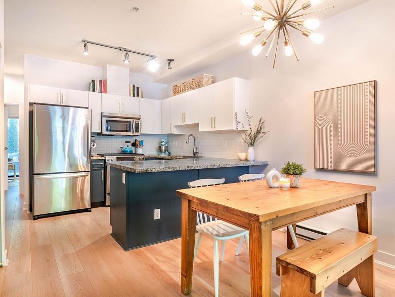 1871 Stainsbury Avenue