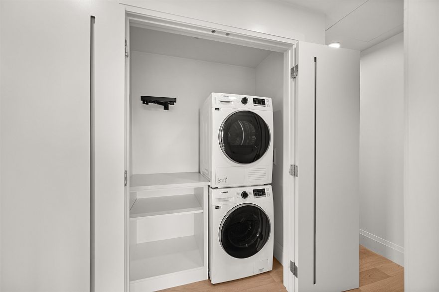 406 2550 Garden Drive