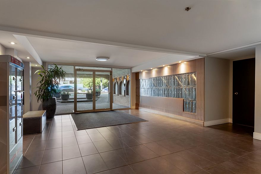 808 756 Great Northern Way