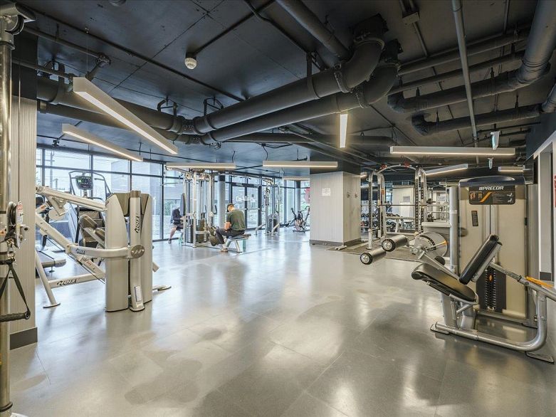 202 3538 Sawmill Crescent