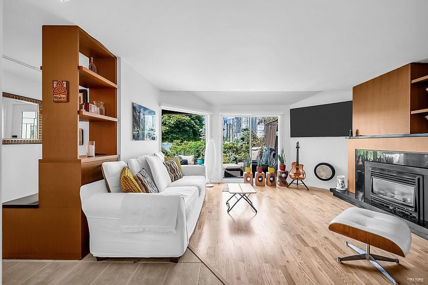 1106 Ironwork Passage