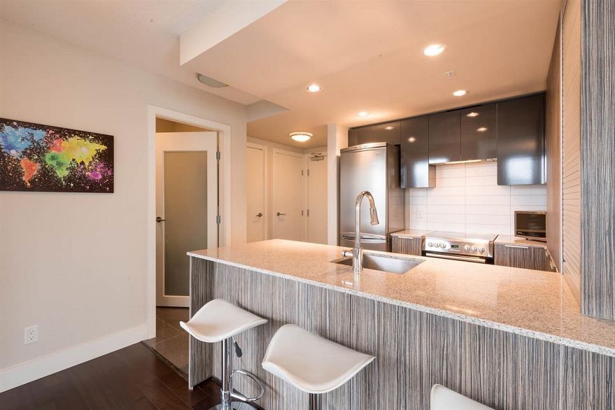 1807 1088 Richards Street