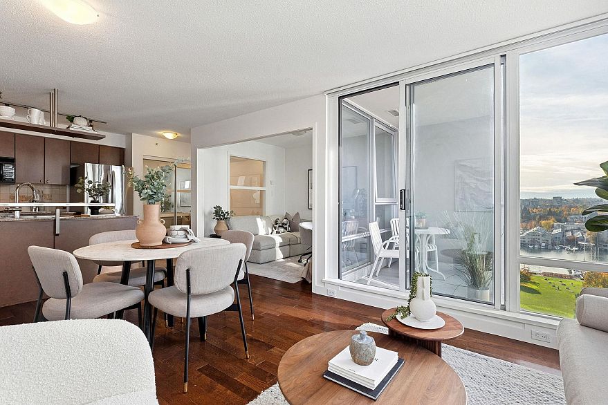 1705 1438 Richards Street