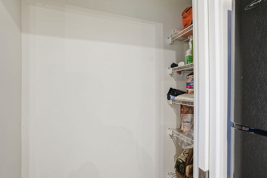 602 933 Hornby Street