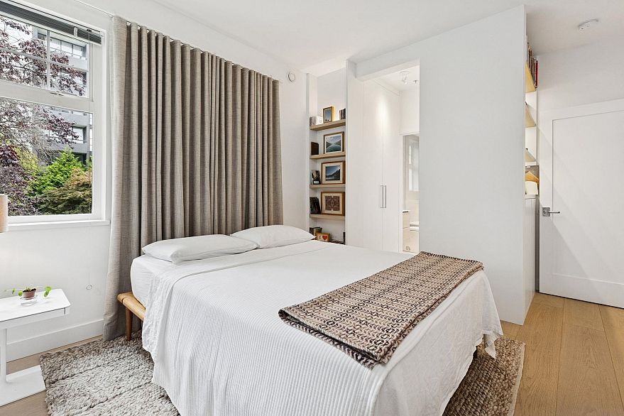 302 1388 Nelson Street