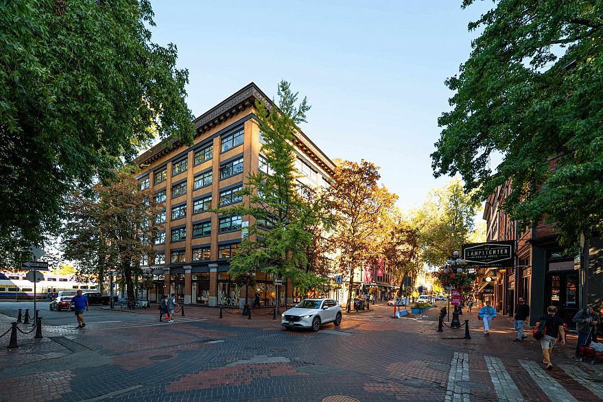 2508 108 W Cordova Street