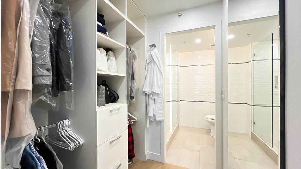 502 1388 Homer Street