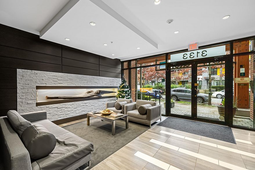 111 3133 Riverwalk Avenue