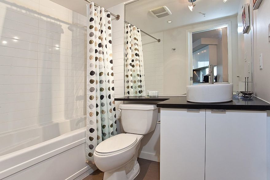 1706 788 HAMILTON STREET, Vancouver BC V6B 0E9