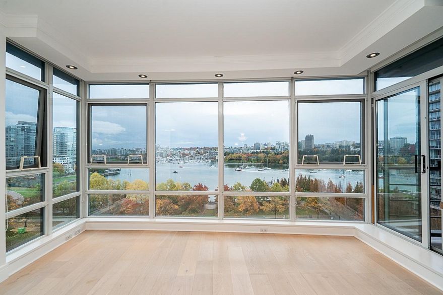 1003 1483 Homer Street