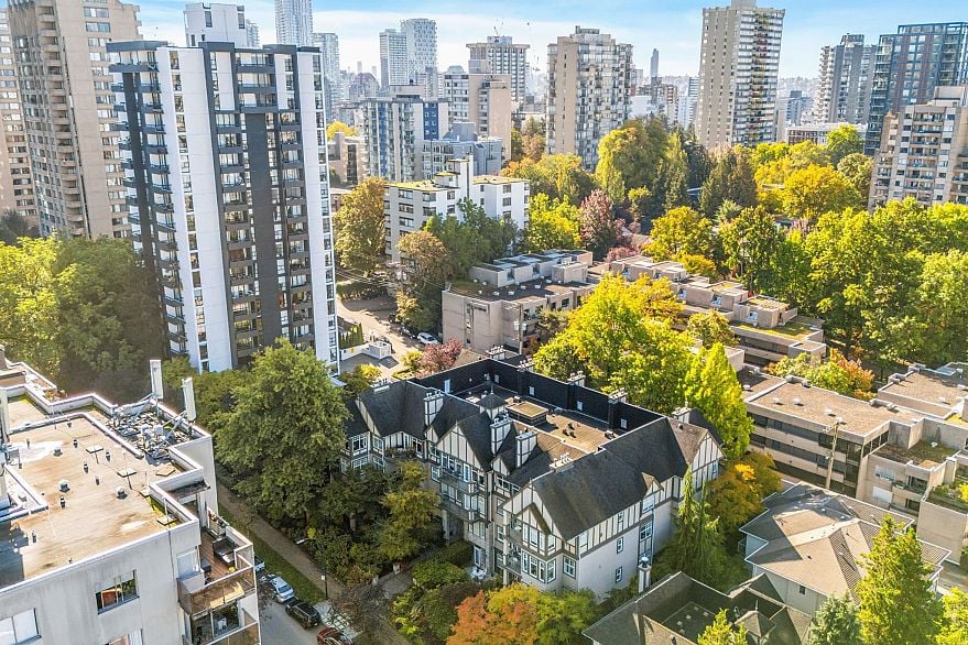 207 1388 Nelson Street