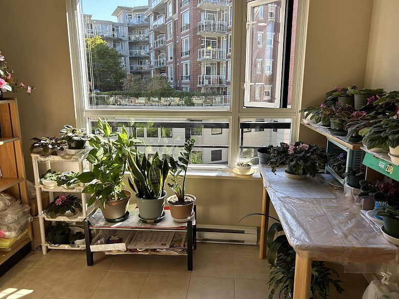 418 4028 Knight Street