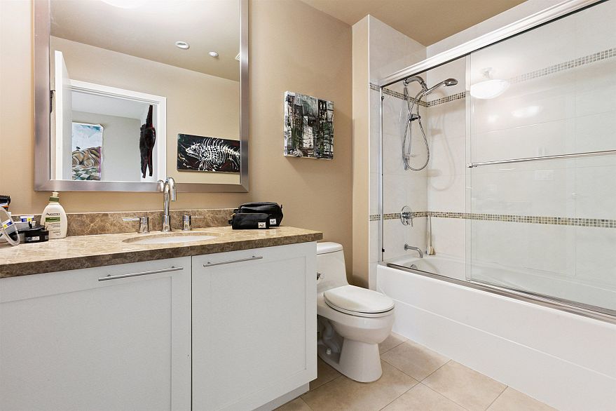 PH2501 1616 Bayshore Drive