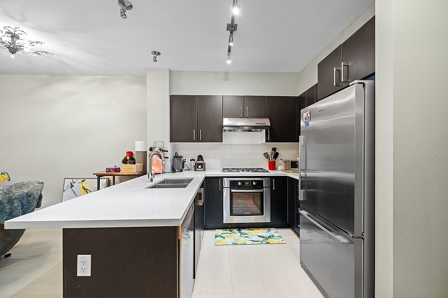 111 3133 Riverwalk Avenue