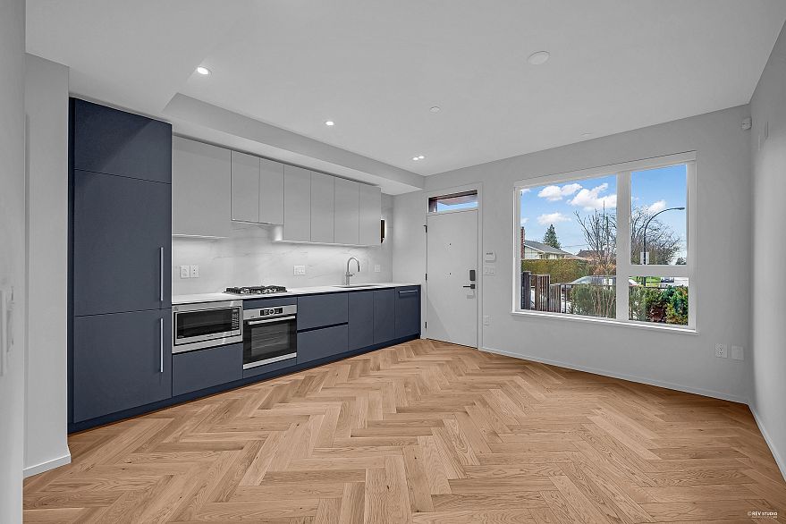 1xx 775 W 49TH AVENUE, Vancouver BC V5Z 2S6