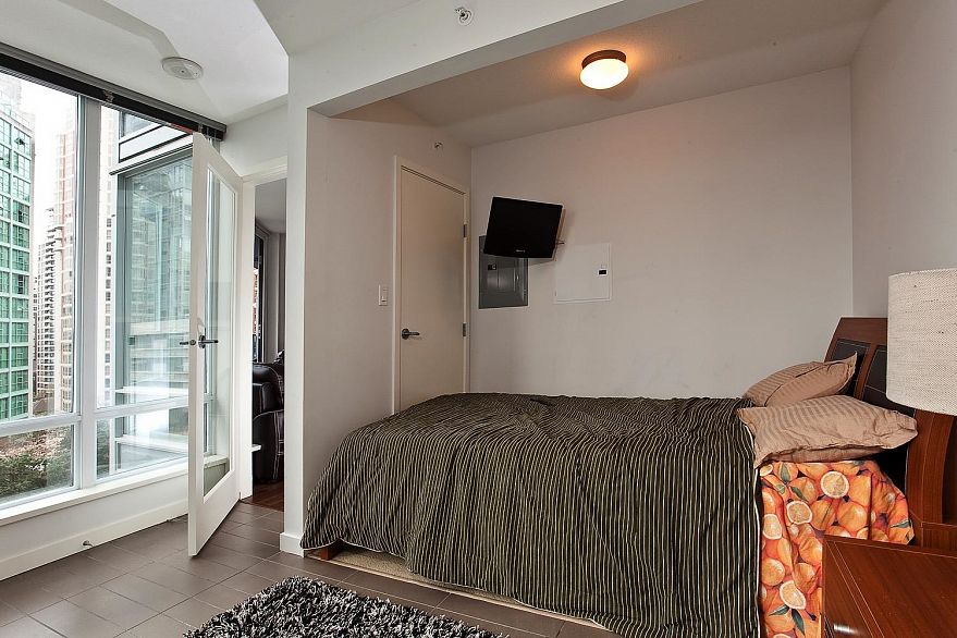 601 788 HAMILTON STREET, Vancouver BC V6B 0E9