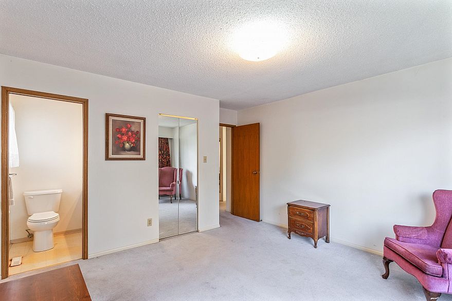 4960 Prince Albert Street