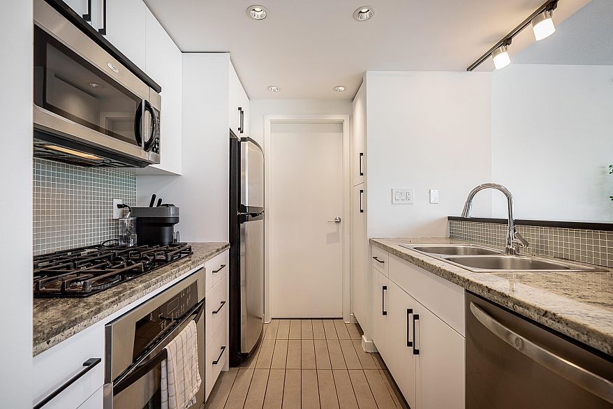 603 980 Cooperage Way