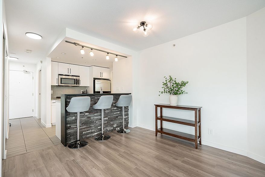 603 980 Cooperage Way