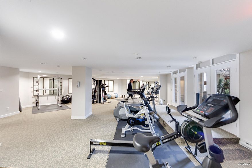 422 4078 Knight Street