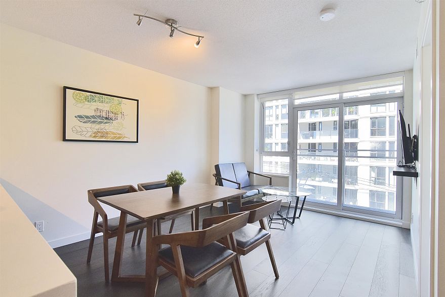 704 1009 HARWOOD STREET, Vancouver BC V6Z 1Z7