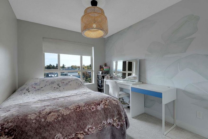 320 4550 Fraser Street