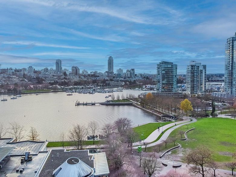 18C 139 Drake Street