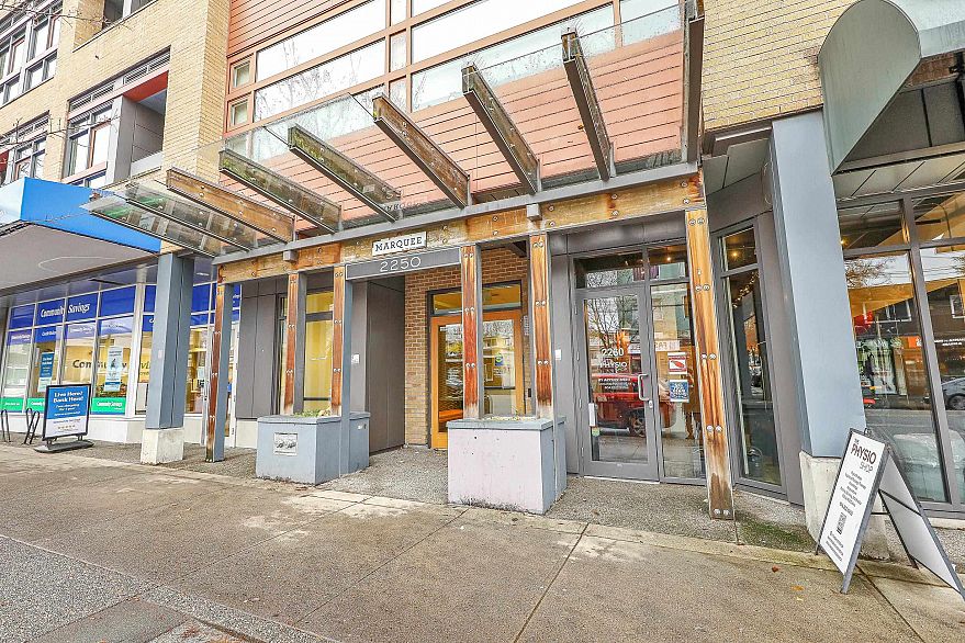 211 2250 Commercial Drive
