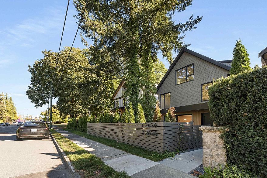 1 2626 W 41st Avenue