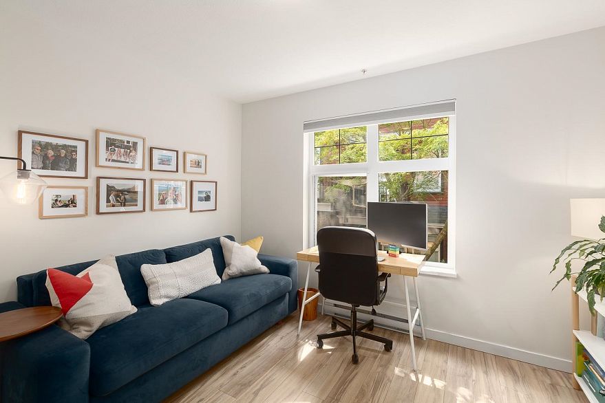 2272 St. George Street