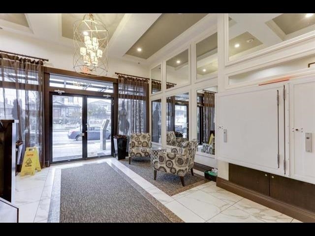 320 4550 Fraser Street