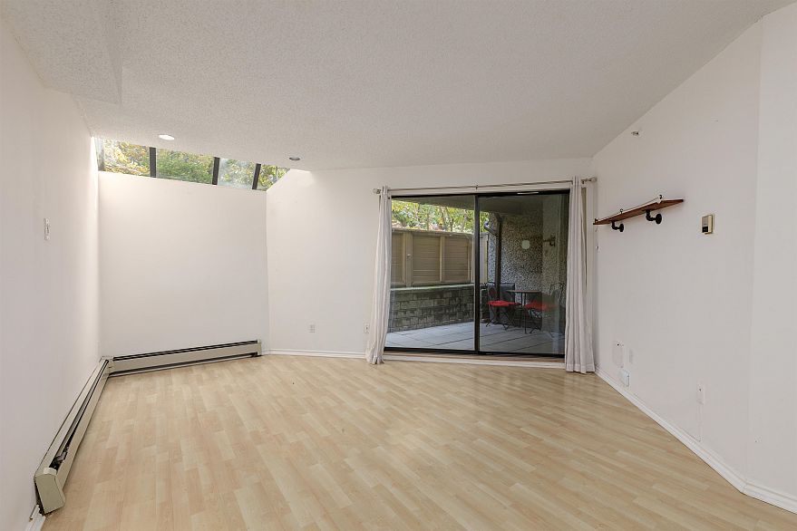 220 1500 Pendrell Street