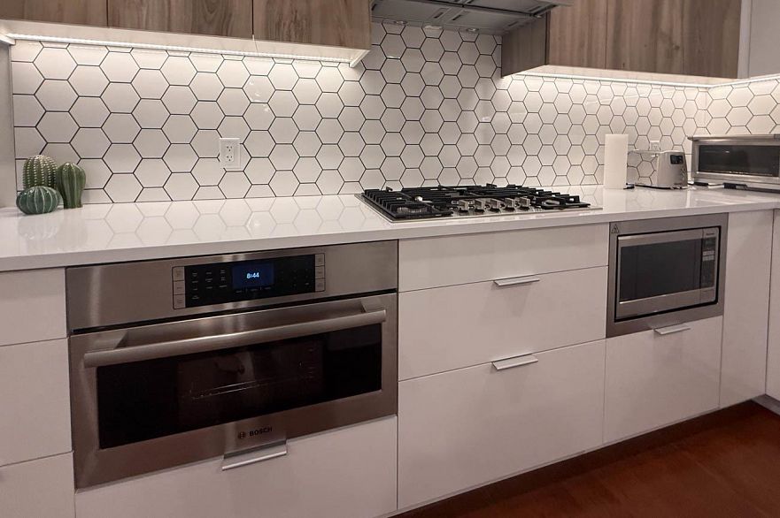 1 3536 POINT GREY ROAD, Vancouver BC V6R 1A8