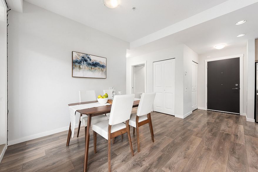 314 3289 Riverwalk Avenue