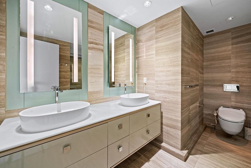 2705 1151 W Georgia Street