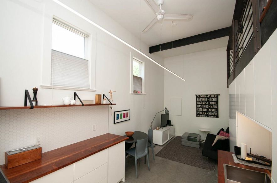 Coach House 563 UNION STREET, Vancouver BC V6A 2B7