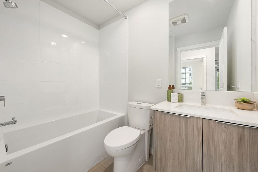 314 3289 Riverwalk Avenue