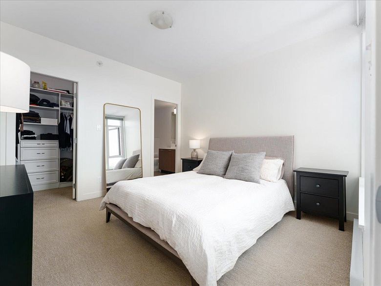 601 2321 Scotia Street