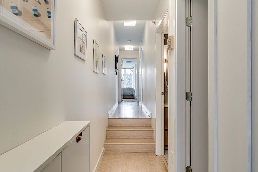 PH1 562 E 7th Avenue