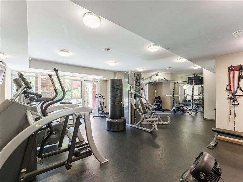 601 2321 Scotia Street