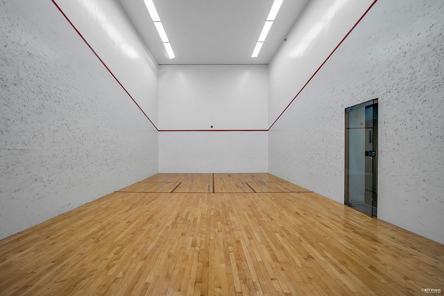 203 1000 Beach Avenue